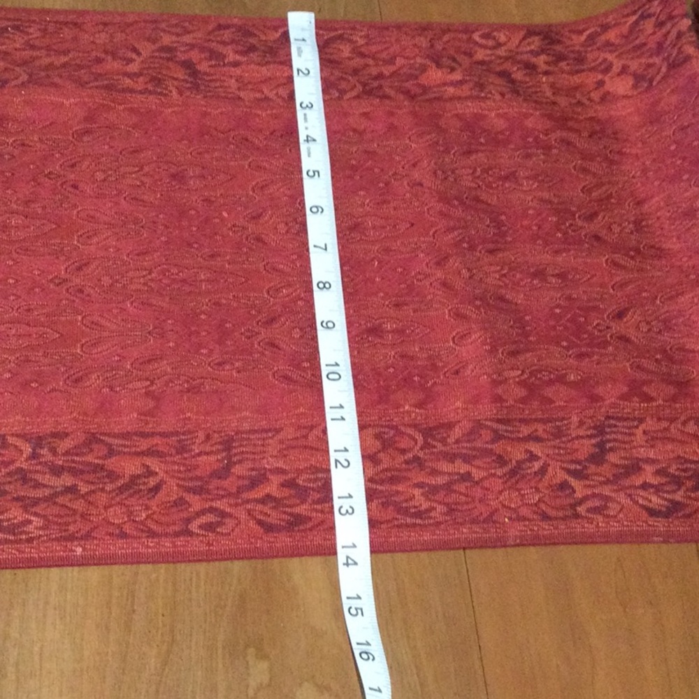 Beaded Table Runner - Picture 6 of 8